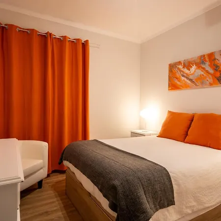 Ensuite 4 Laranja Rochedo Traseiras بيت ضيافة *