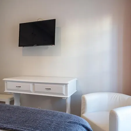 Ensuite 4 Laranja Rochedo Traseiras Guest house *